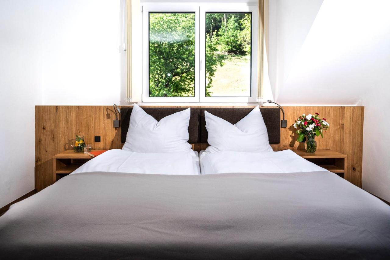 Hotel Gastwirtschaft Hold à Monichwald Extérieur photo